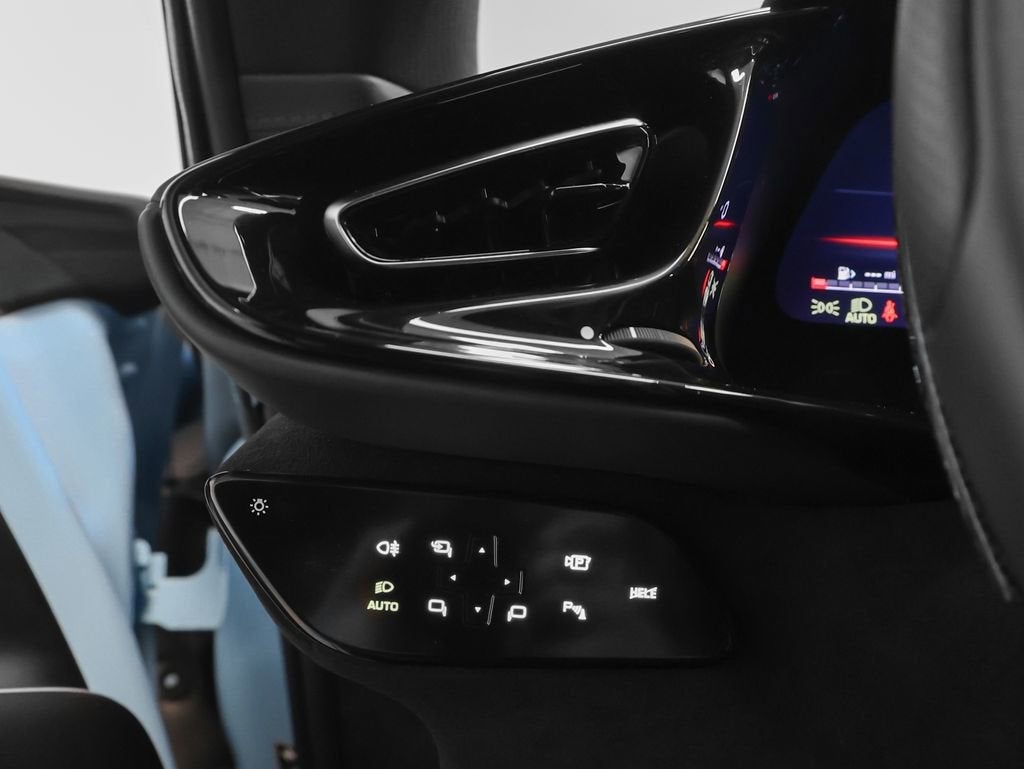 2025 Ferrari 12Cilindri Base