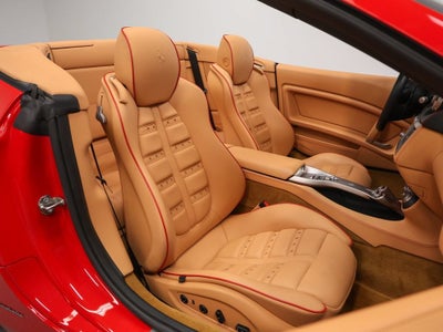2010 Ferrari California Base