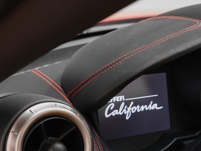 2010 Ferrari California Base
