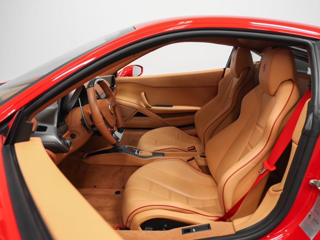 2013 Ferrari 458 Italia Base