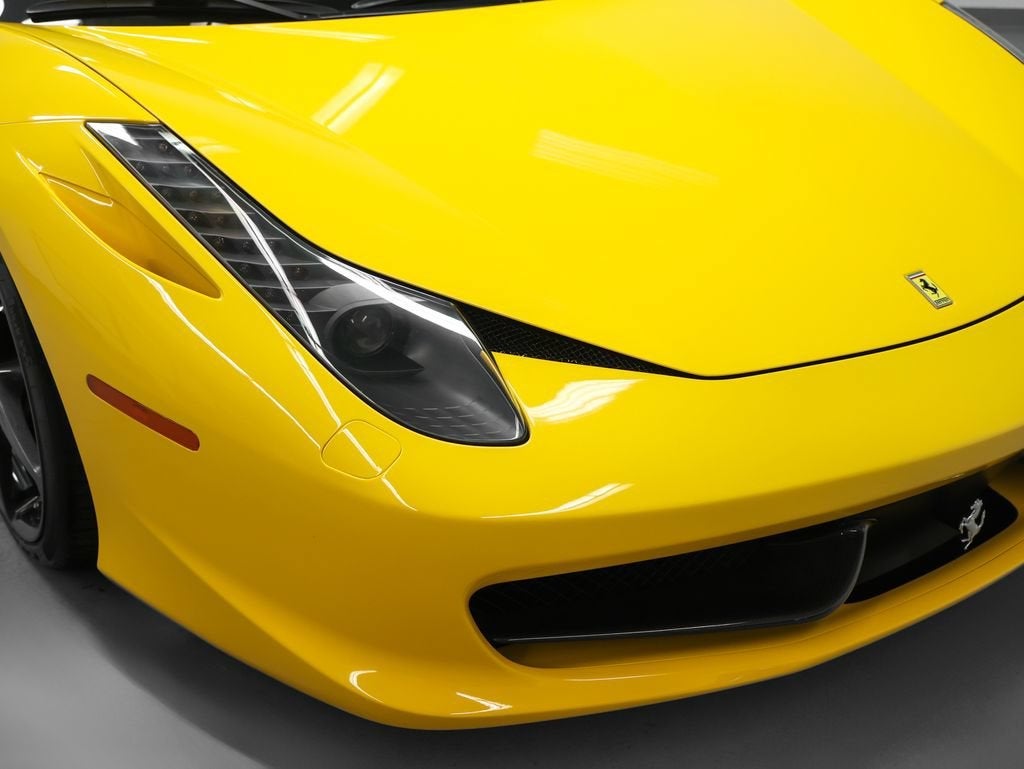 2010 Ferrari 458 Italia Base