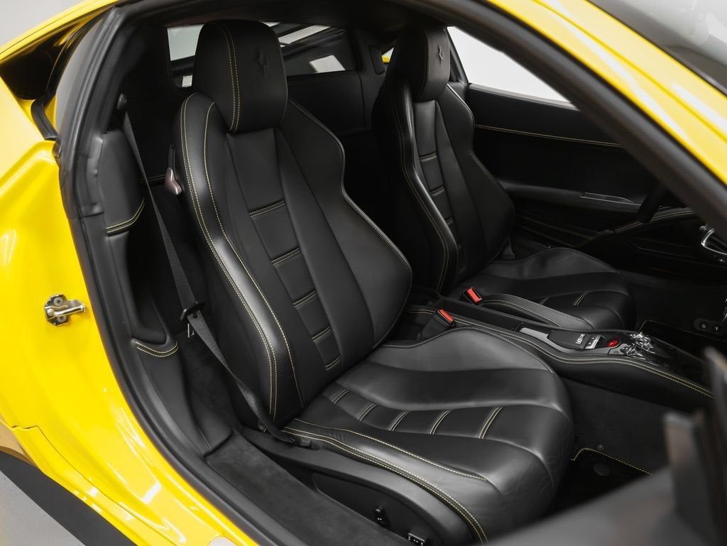 2010 Ferrari 458 Italia Base