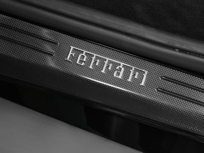 2010 Ferrari 458 Italia Base