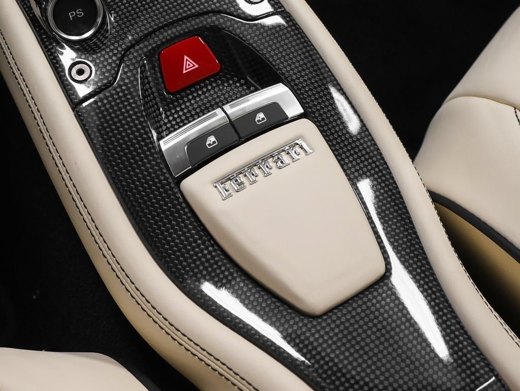 2010 Ferrari 458 Italia Base