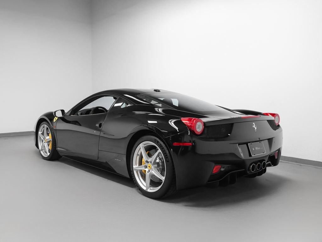 2010 Ferrari 458 Italia Base