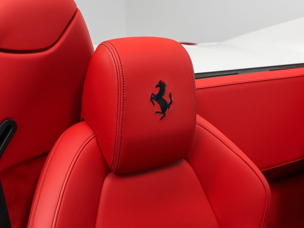 2012 Ferrari 458 Italia Base