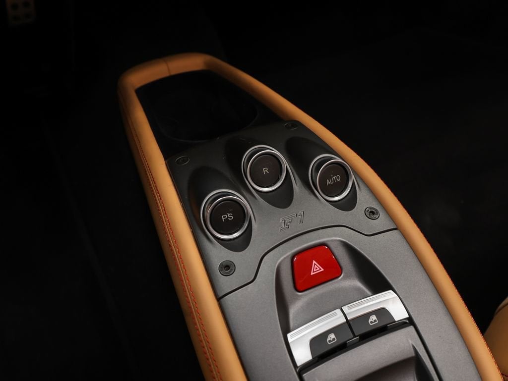 2012 Ferrari 458 Spider Base