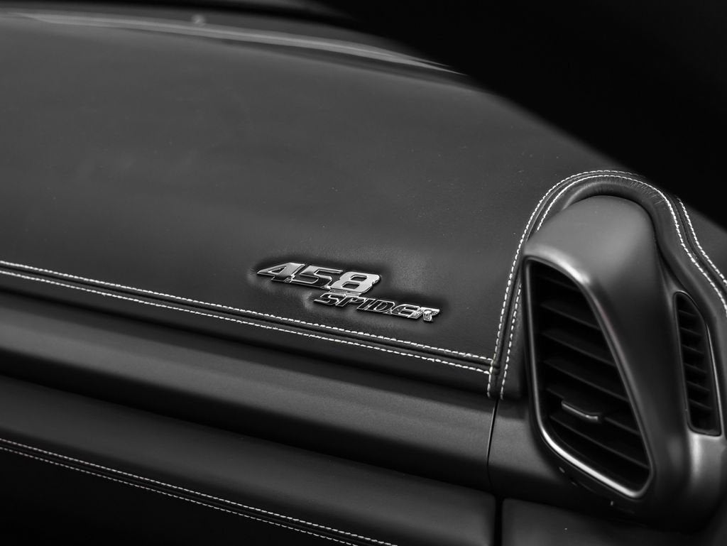 2013 Ferrari 458 Spider Base