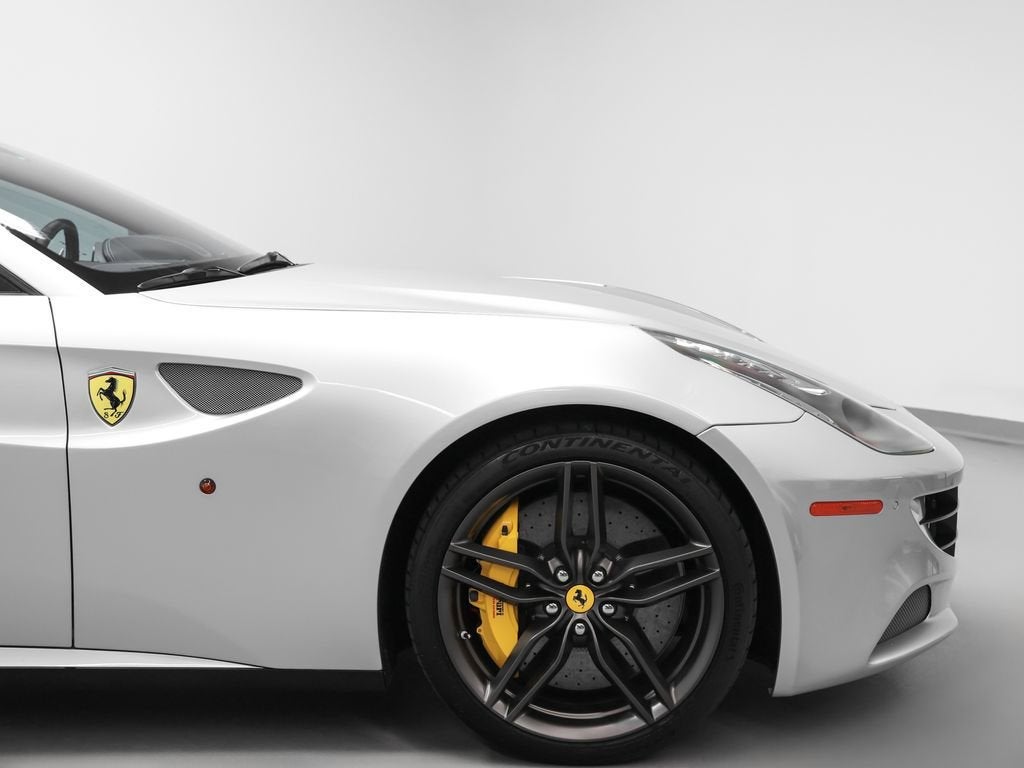 2014 Ferrari FF Base