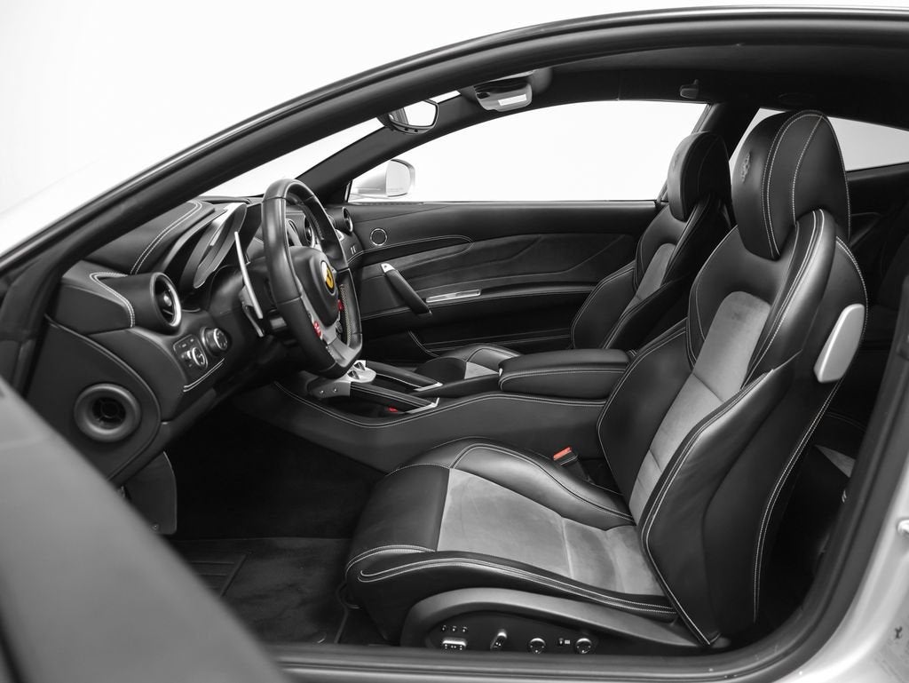 2014 Ferrari FF Base