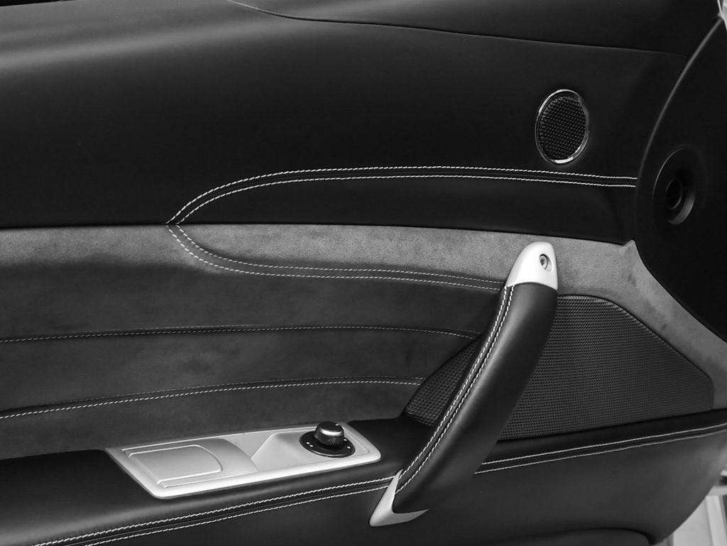 2014 Ferrari FF Base