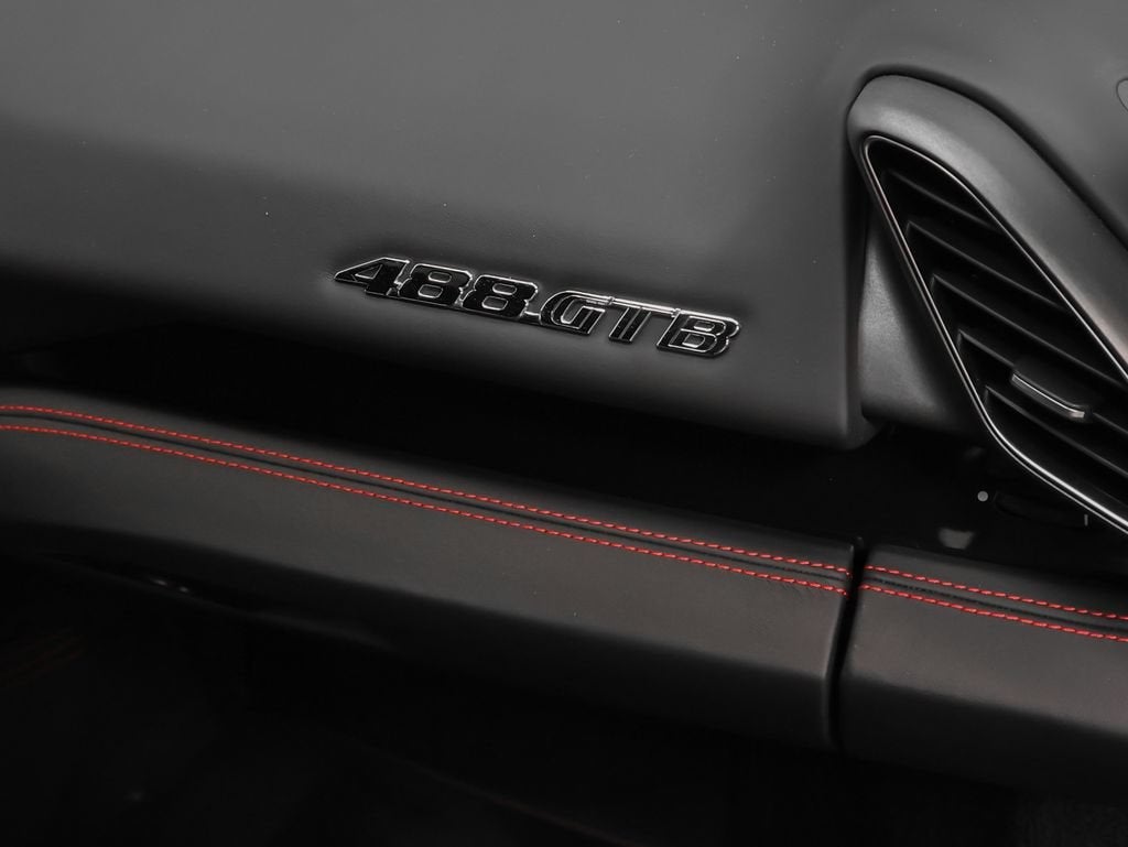 2018 Ferrari 488 GTB Base