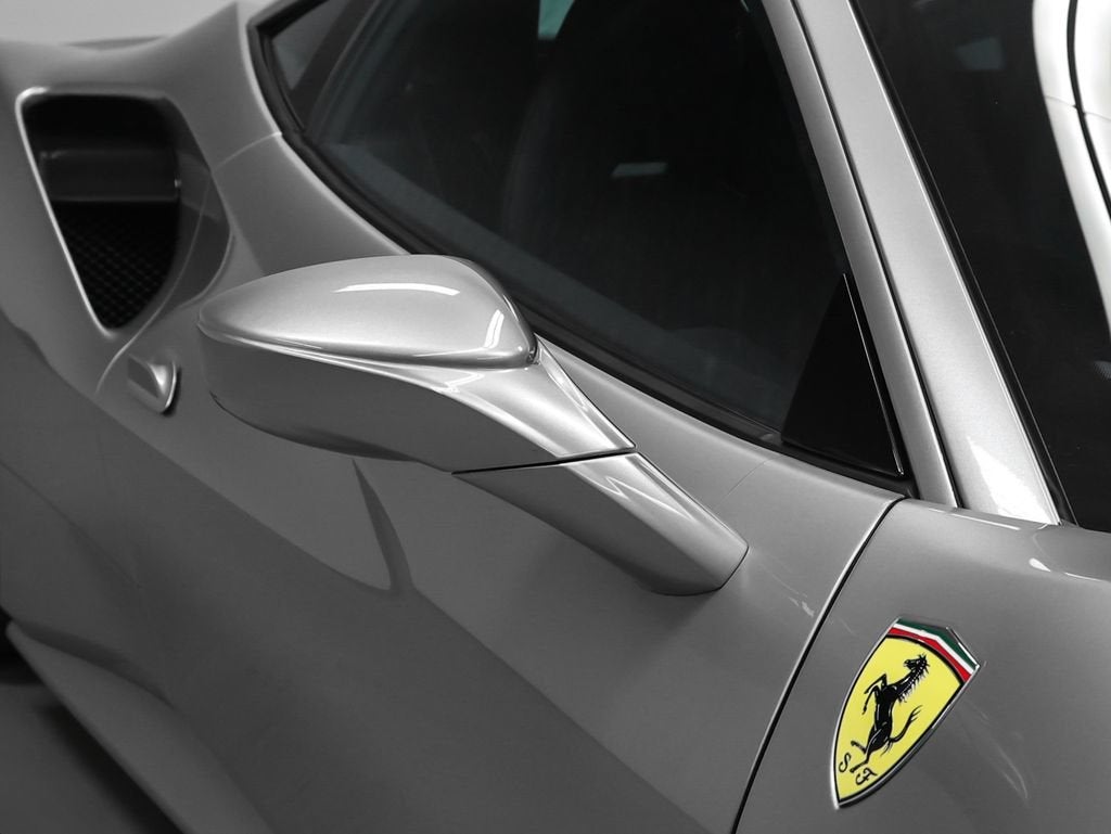 2018 Ferrari 488 GTB Base