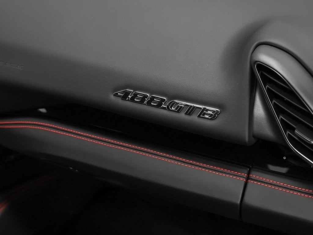 2019 Ferrari 488 GTB Base