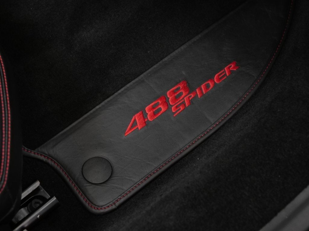 2017 Ferrari 488 Spider Base