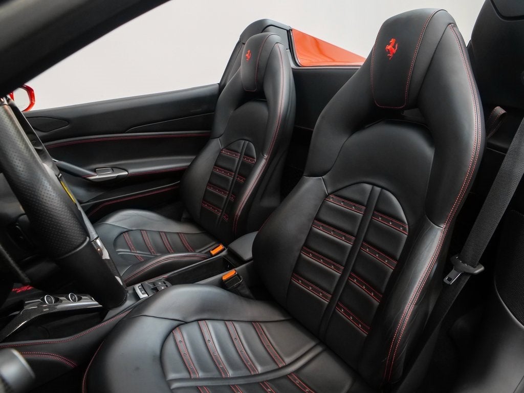 2017 Ferrari 488 Spider Base