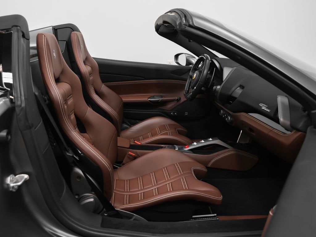 2019 Ferrari 488 Spider Base