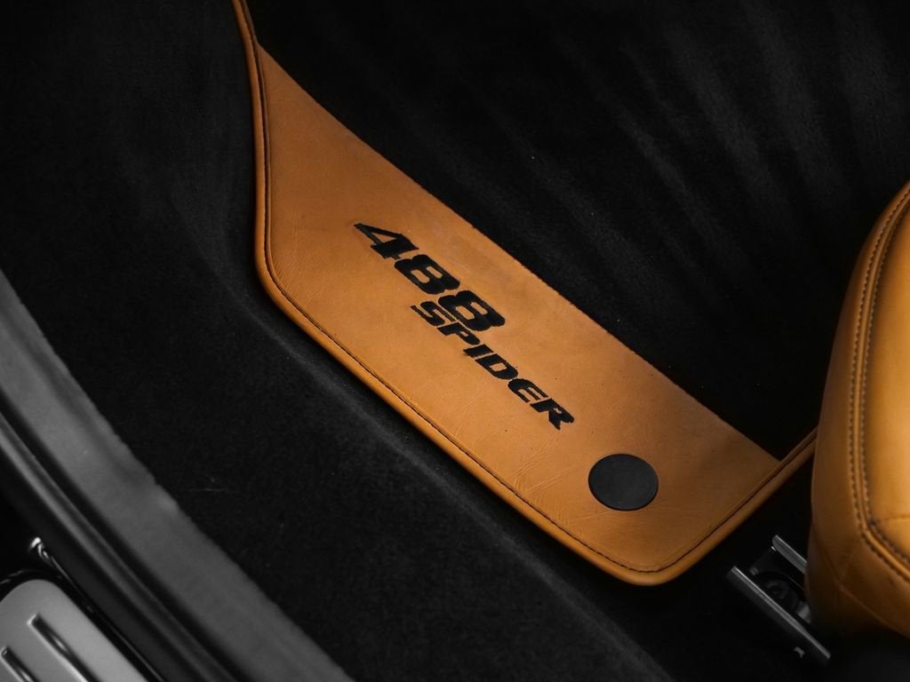 2018 Ferrari 488 Spider Base