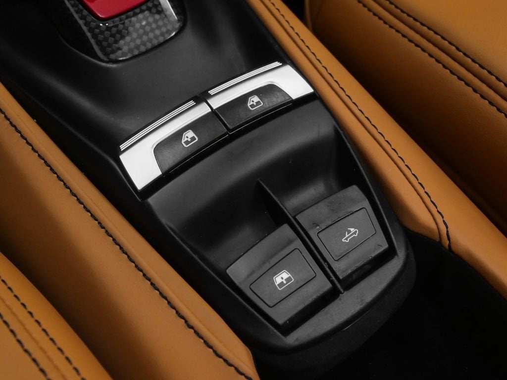 2018 Ferrari 488 Spider Base