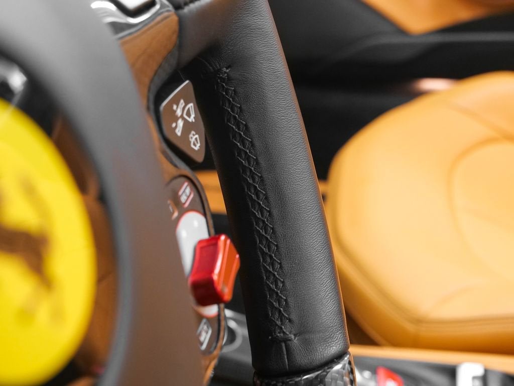 2018 Ferrari 488 Spider Base