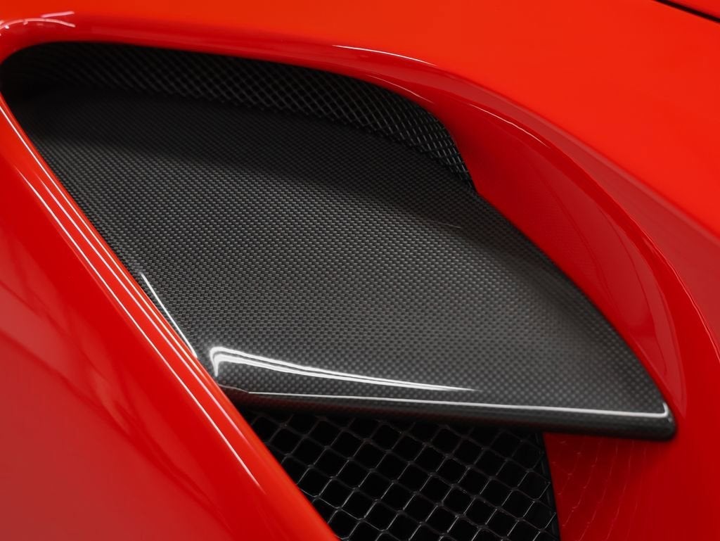 2017 Ferrari 488 Spider Base