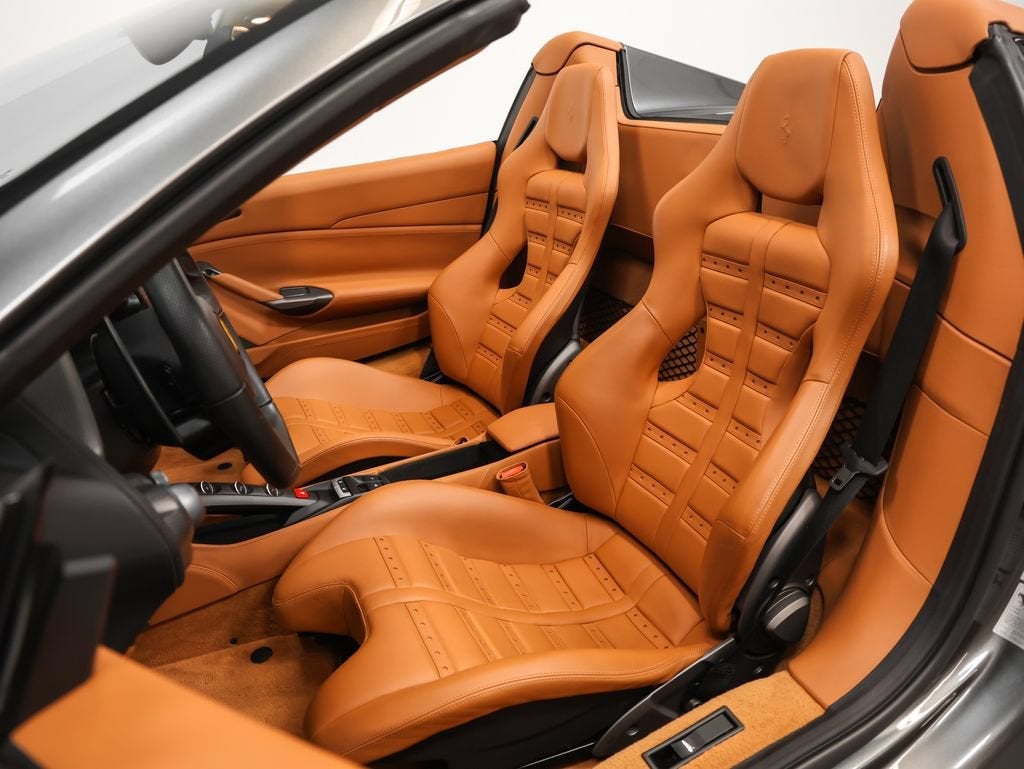 2018 Ferrari 488 Spider Base