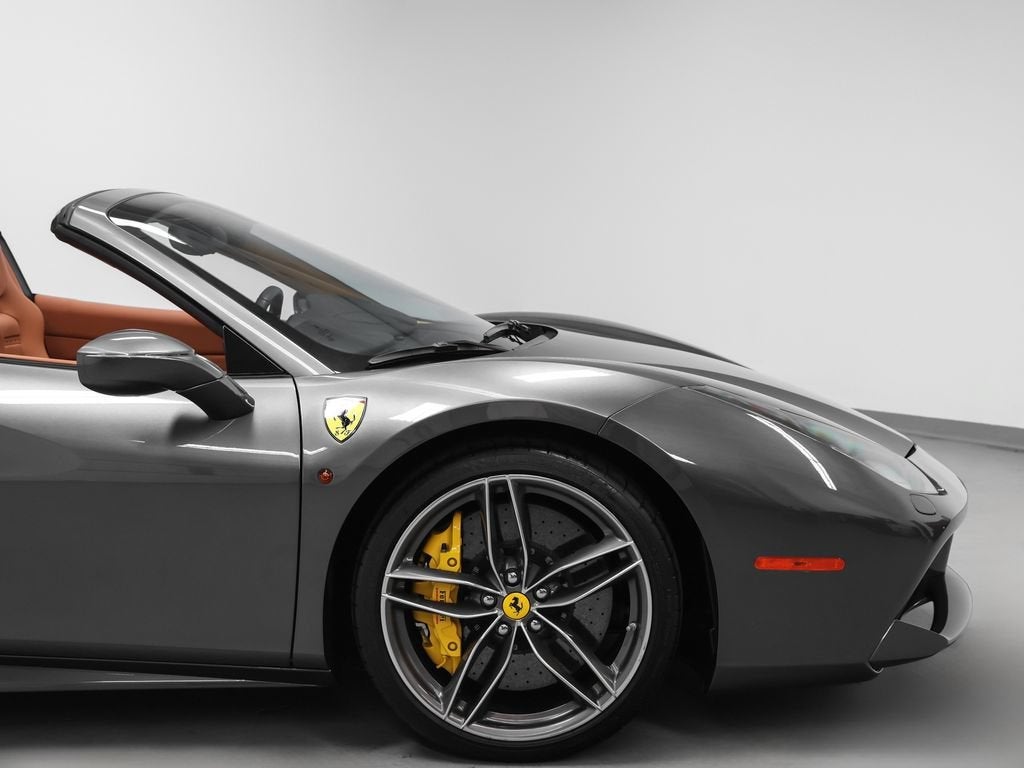 2018 Ferrari 488 Spider Base