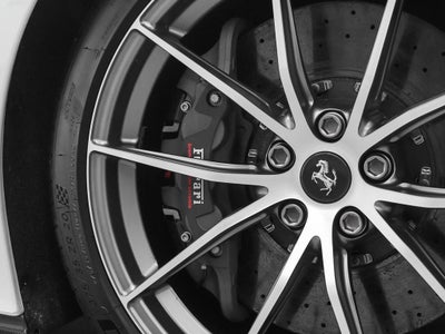 2016 Ferrari F12tdf Base