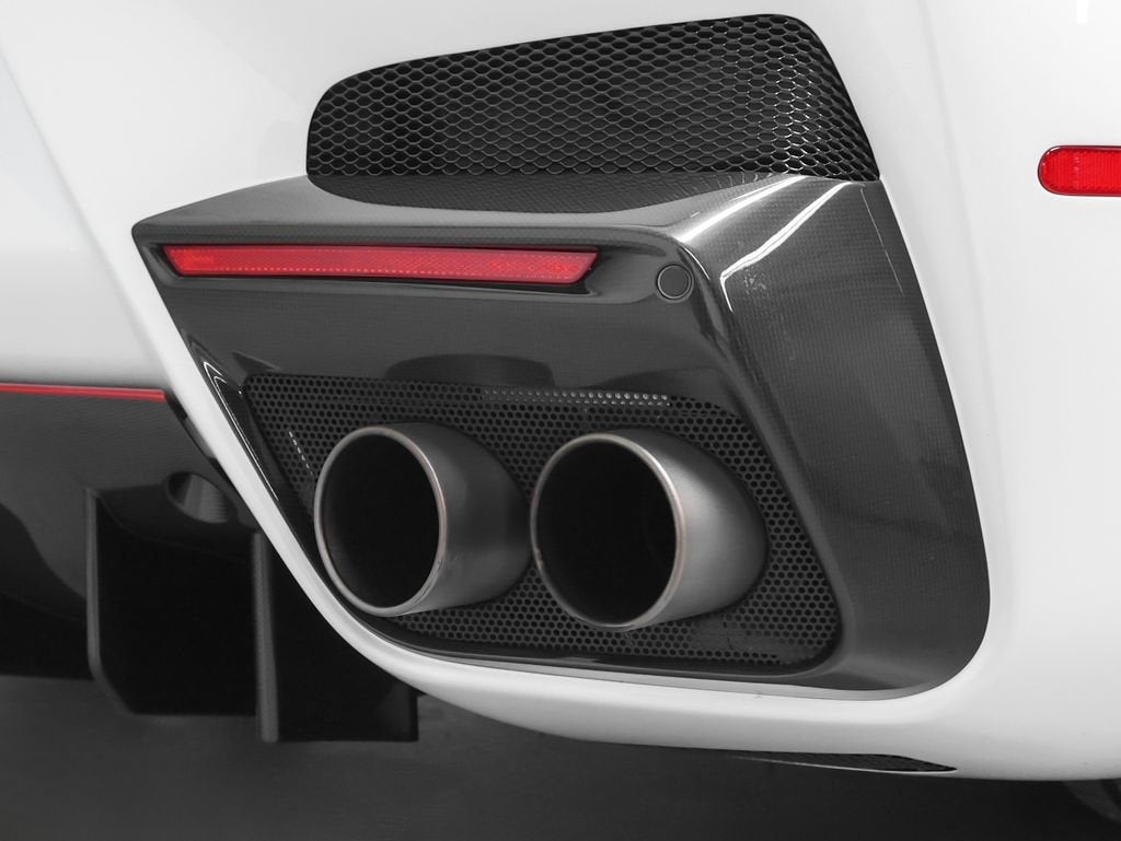 2016 Ferrari F12tdf Base