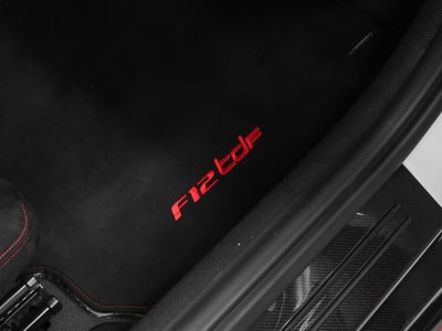 2016 Ferrari F12tdf Base