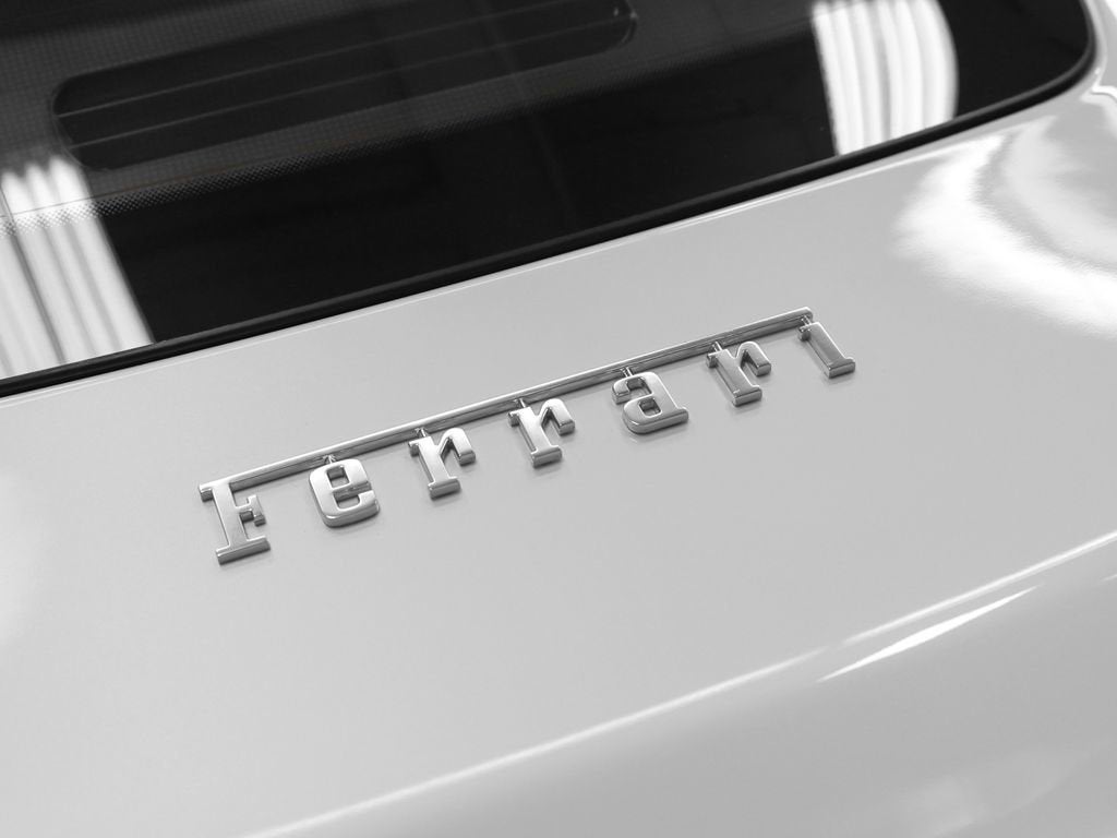 2016 Ferrari F12tdf Base