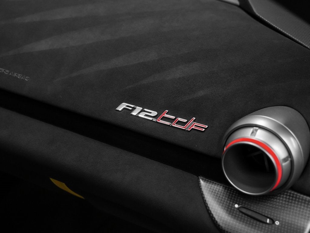 2017 Ferrari F12tdf Base