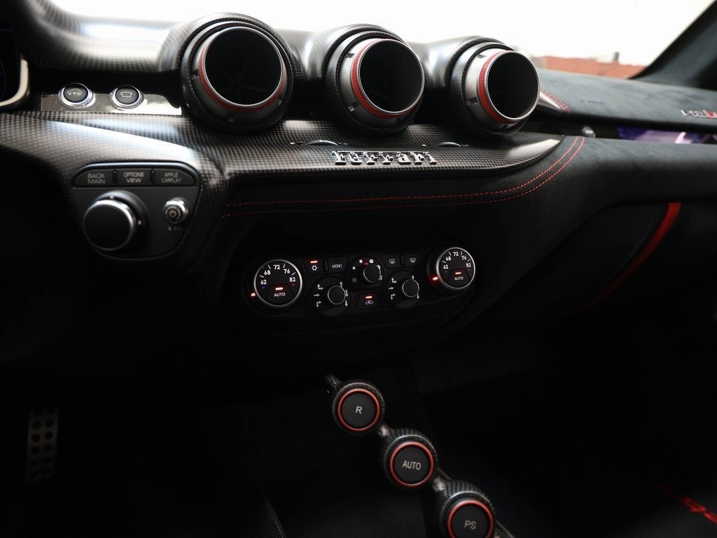 2017 Ferrari F12tdf Base