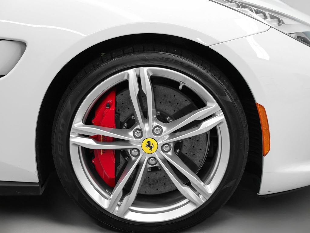 2020 Ferrari GTC4Lusso V12