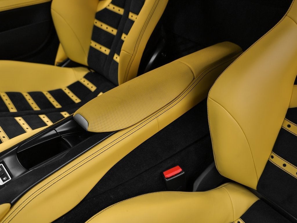 2020 Ferrari 812 Superfast Base