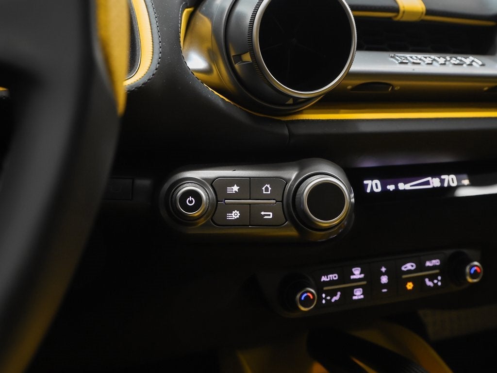 2020 Ferrari 812 Superfast Base