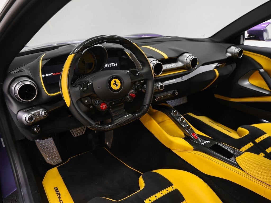 2020 Ferrari 812 Superfast Base