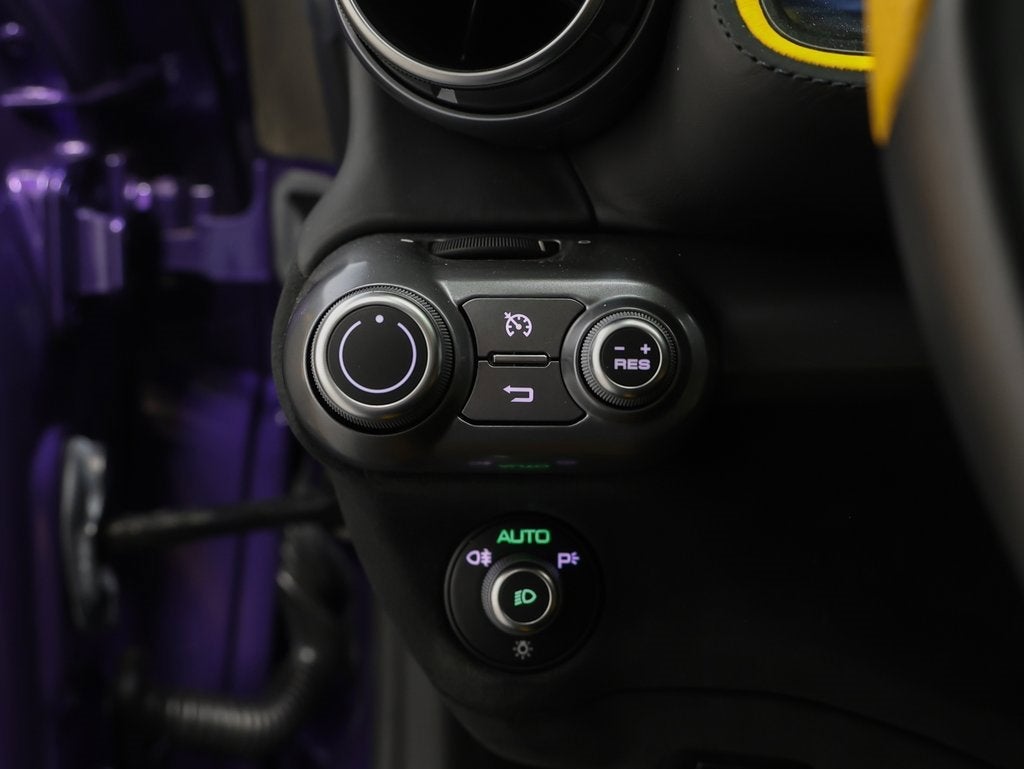 2020 Ferrari 812 Superfast Base