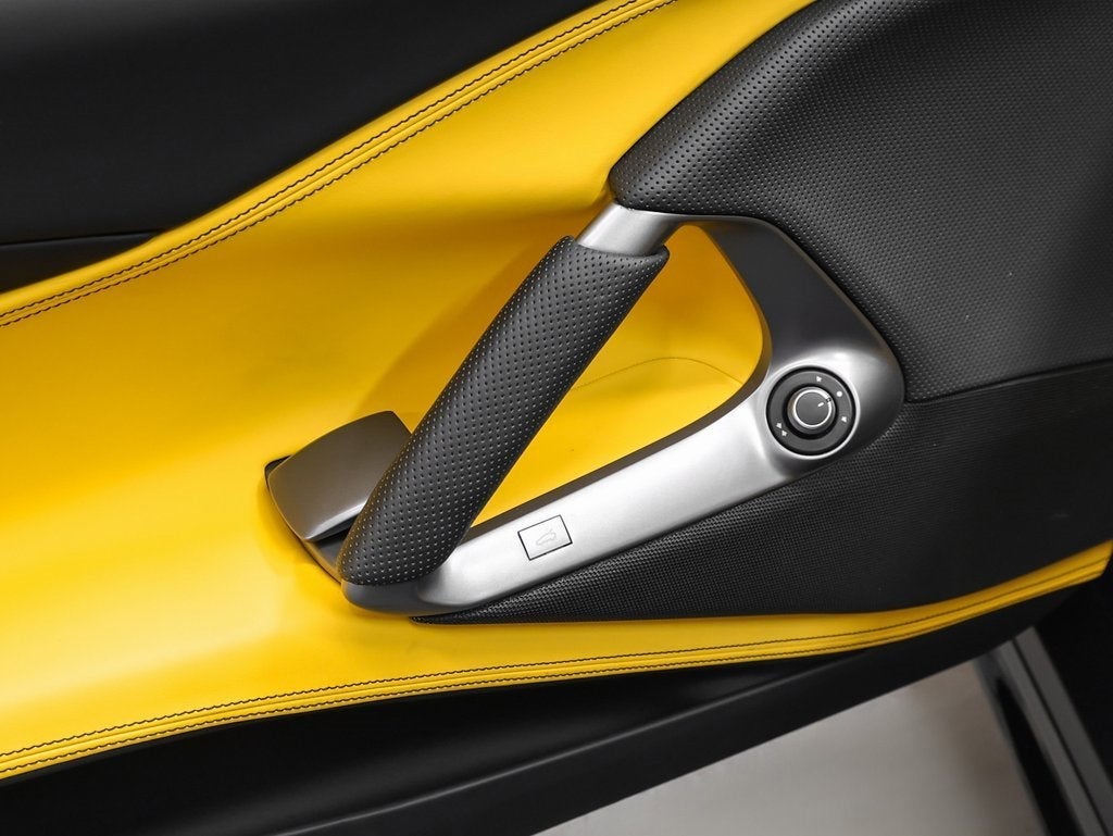 2020 Ferrari 812 Superfast Base