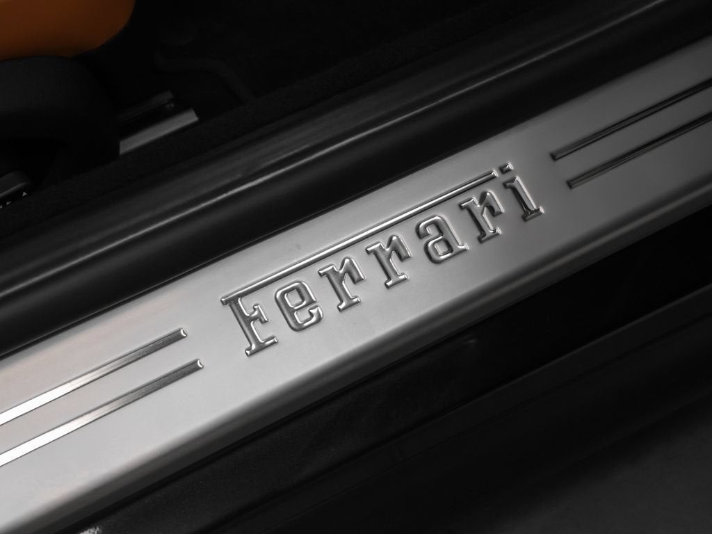 2018 Ferrari 812 Superfast Base
