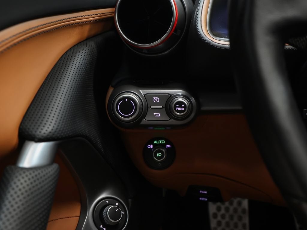 2018 Ferrari 812 Superfast Base