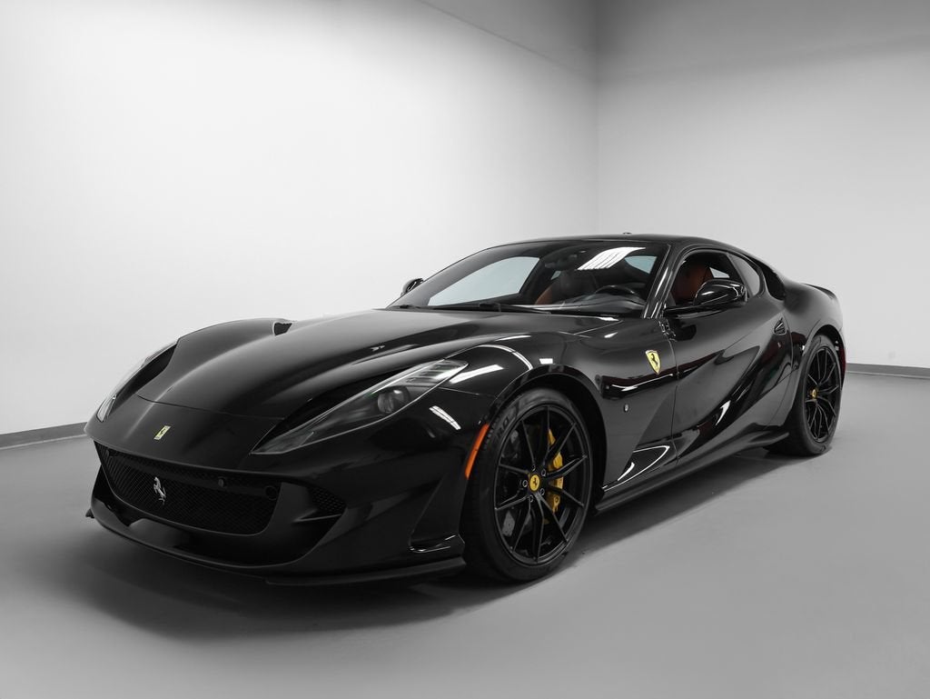 2018 Ferrari 812 Superfast Base