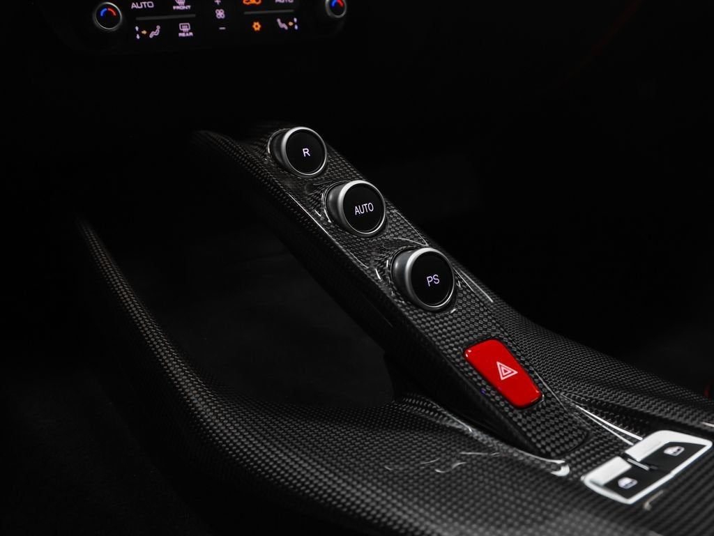 2019 Ferrari 812 Superfast Base