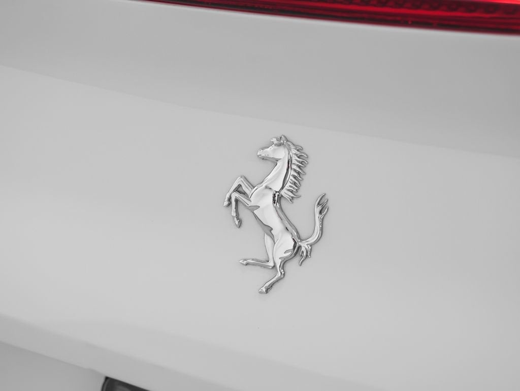 2019 Ferrari Portofino Base