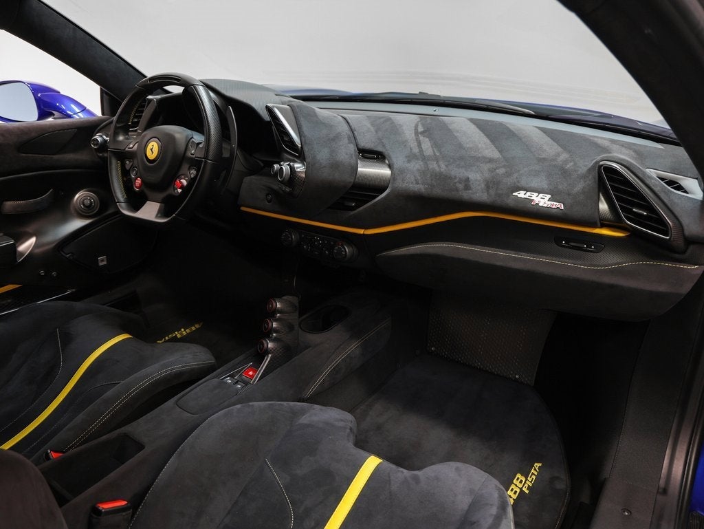 2019 Ferrari 488 Pista Base