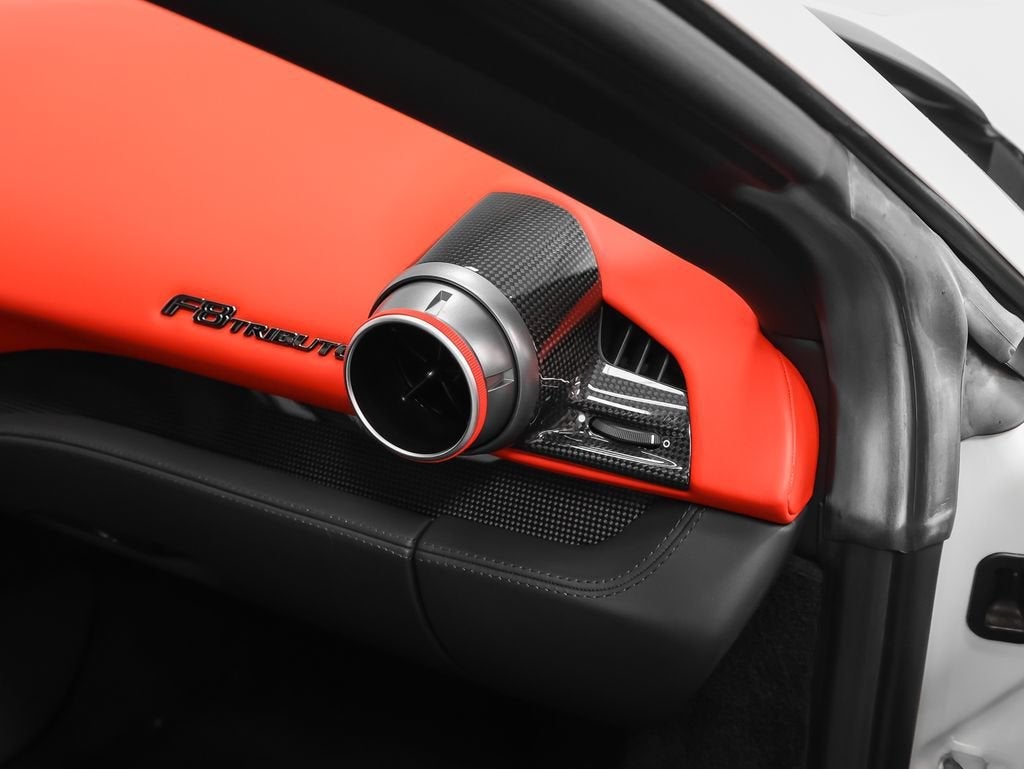 2020 Ferrari F8 Tributo Base