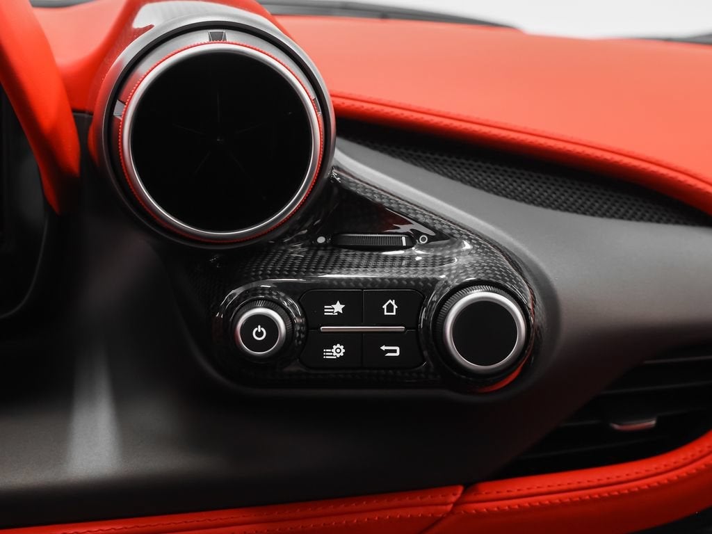 2020 Ferrari F8 Tributo Base