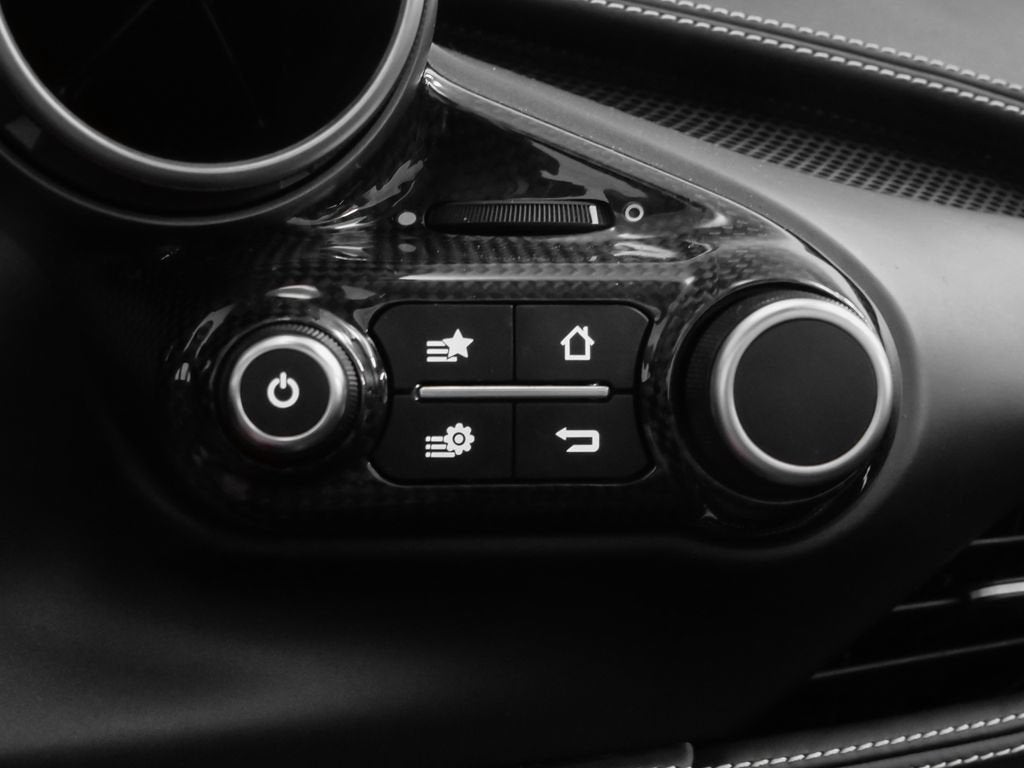 2021 Ferrari F8 Spider Base