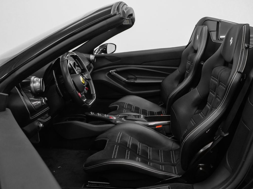 2021 Ferrari F8 Spider Base