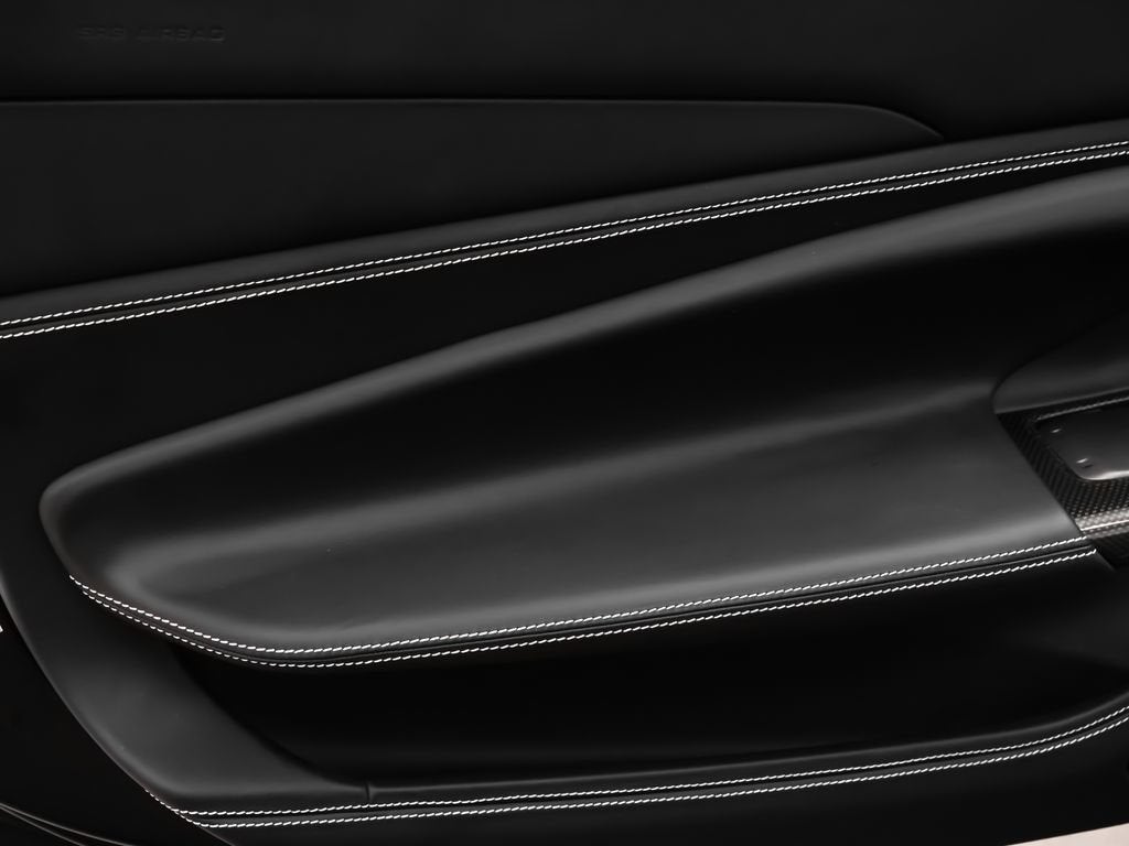 2021 Ferrari F8 Spider Base